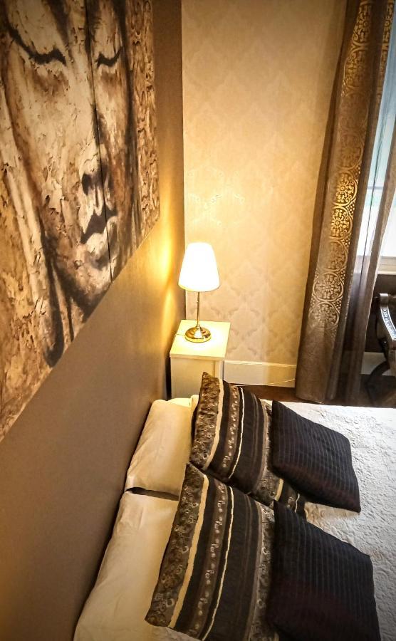 Le Bonnet De Nuit Bed & Breakfast Chalmoux Luaran gambar