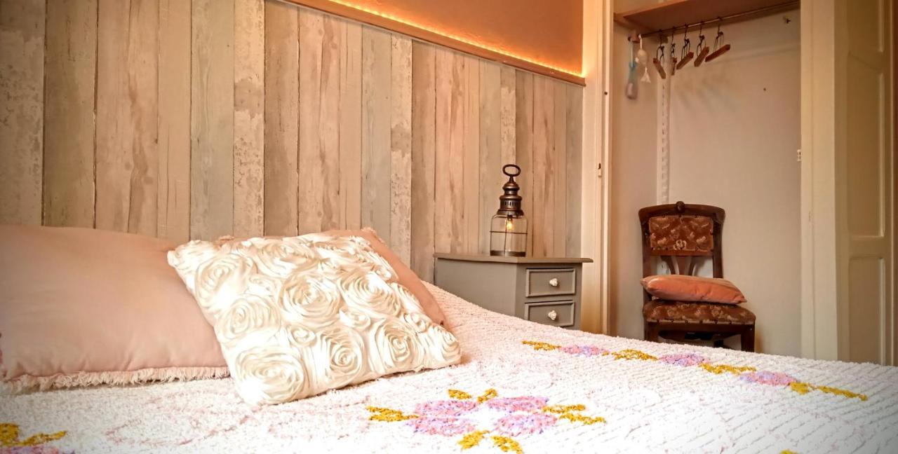 Le Bonnet De Nuit Bed & Breakfast Chalmoux Luaran gambar